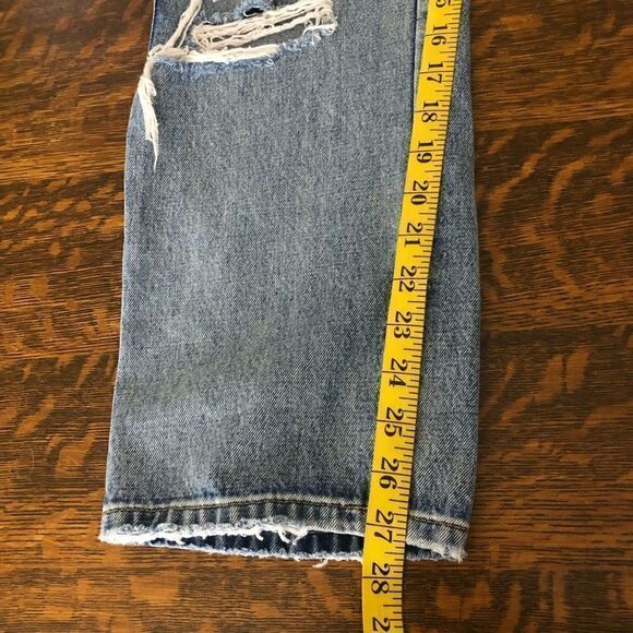 Flying Monkey Super Distressed Medium Wash Straight Leg Jeans Size 8/29 - Picture 15 of 15